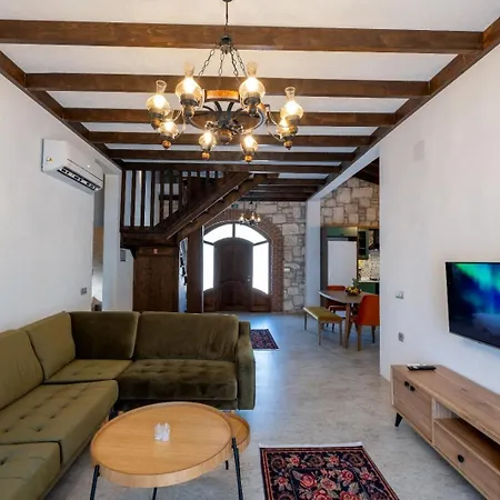 Villa Gülyalı *