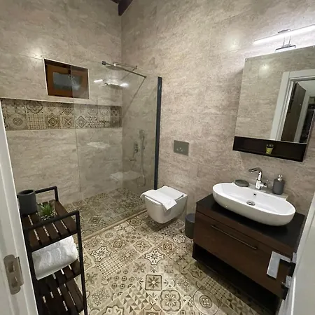 Gülyalı Villa