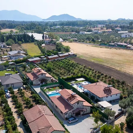 Guelyali Konaklari Villa *
