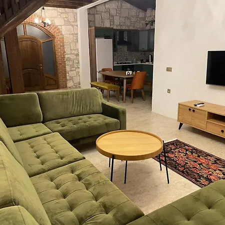 Guelyali Konaklari