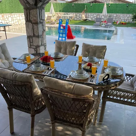 Guelyali Konaklari Villa *